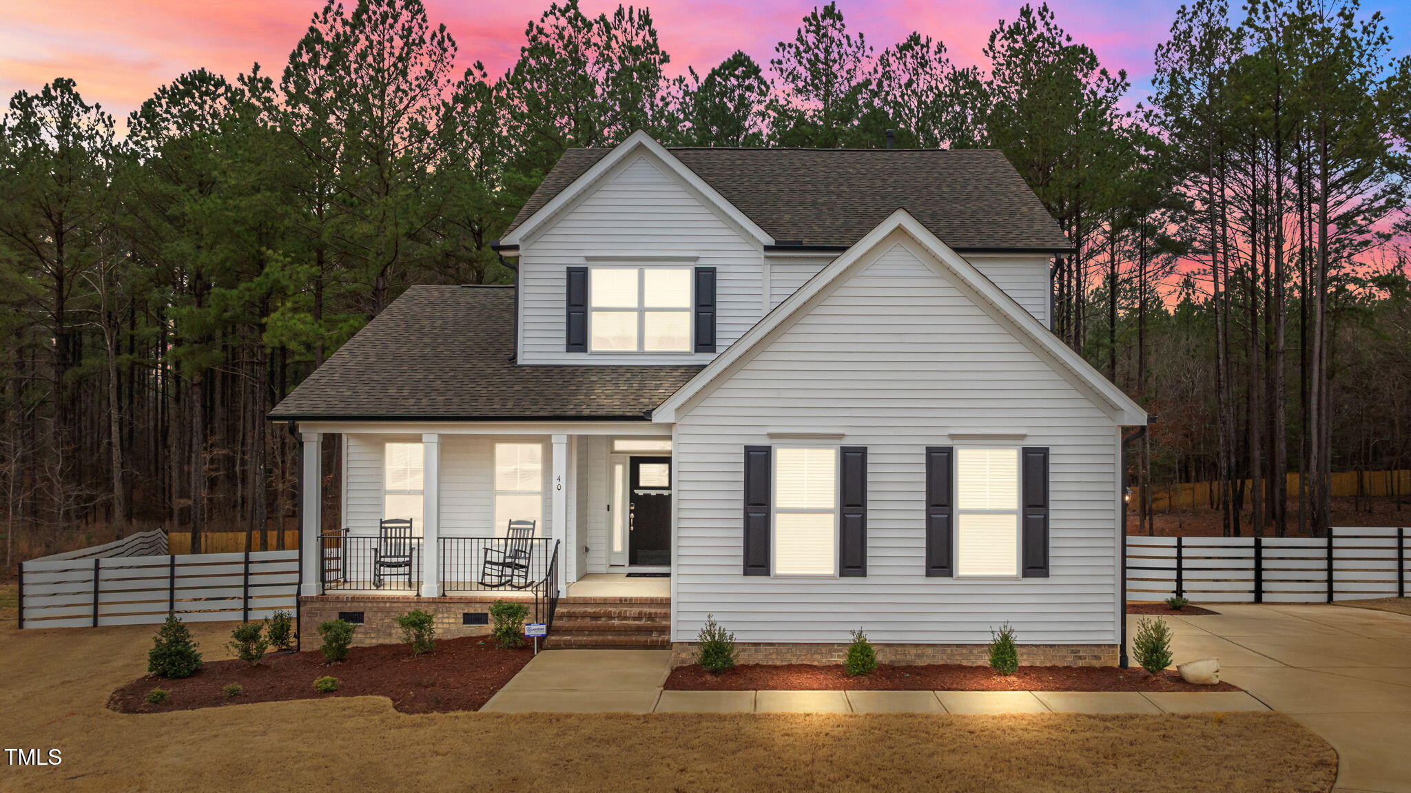 40 Long Needle Court Property Photo