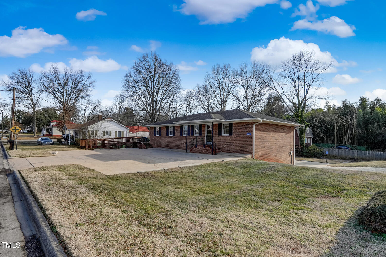 1203 Northup Street Property Photo 10