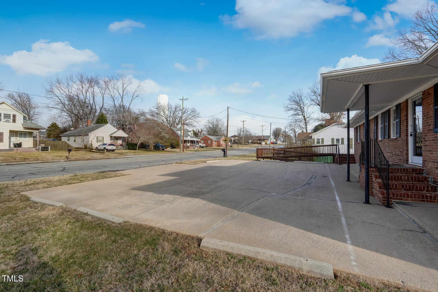 1203 Northup Street Property Photo 11
