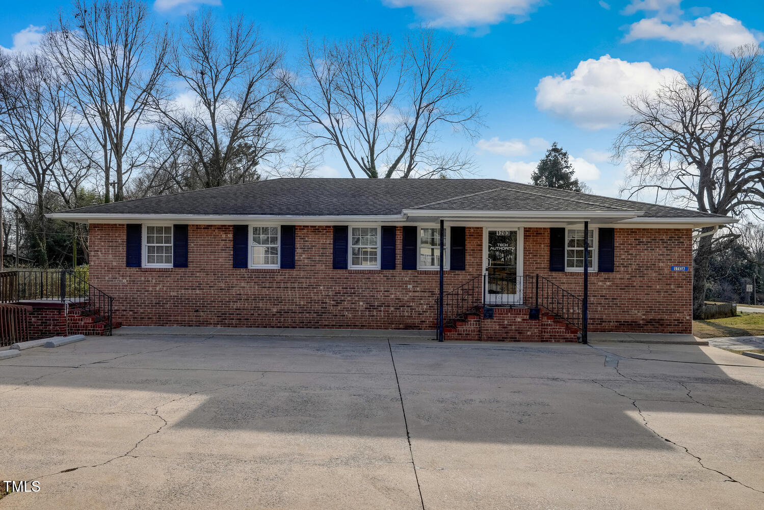 1203 Northup Street Property Photo 12