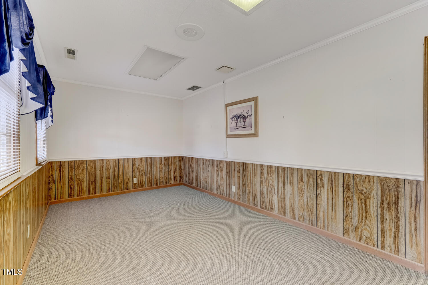 1203 Northup Street Property Photo 13