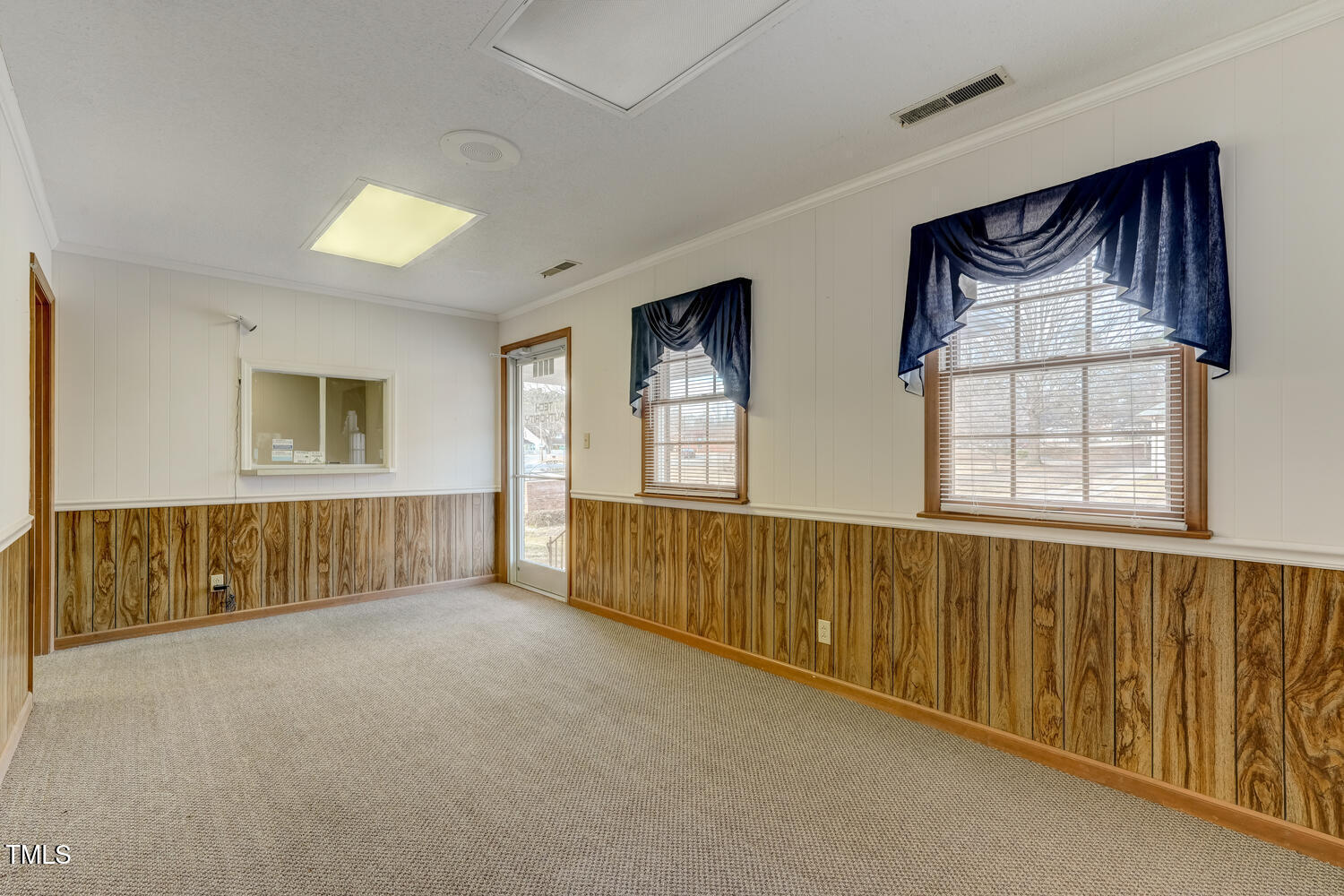 1203 Northup Street Property Photo 15