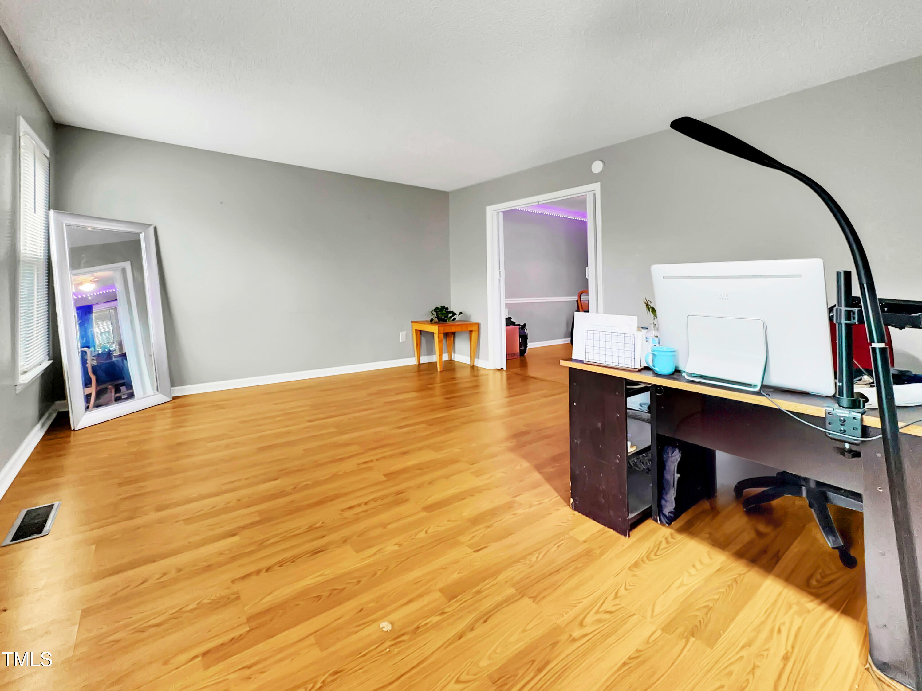401 Maymount Drive Property Photo 11