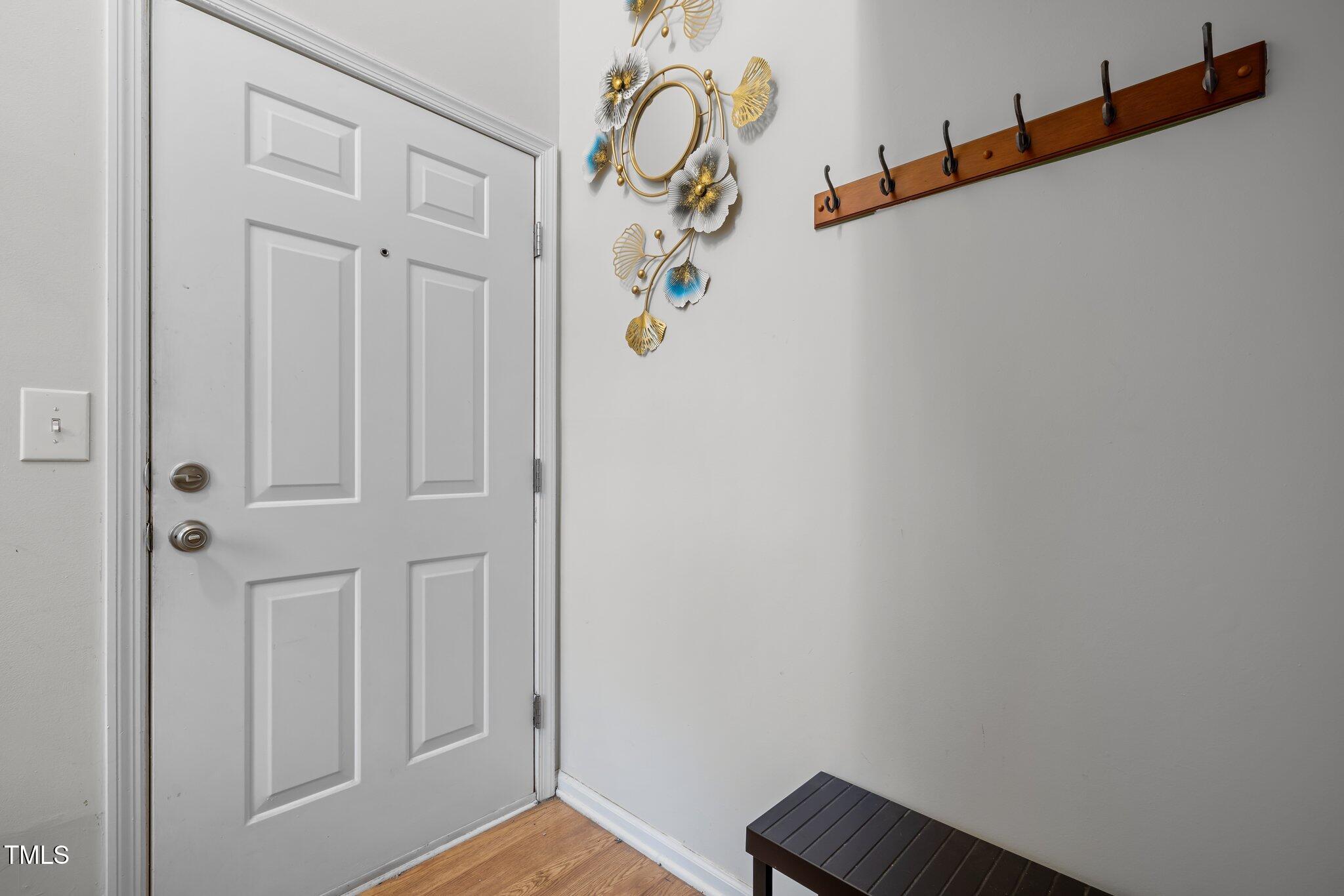 401 Oak Hollow Court Property Photo 4