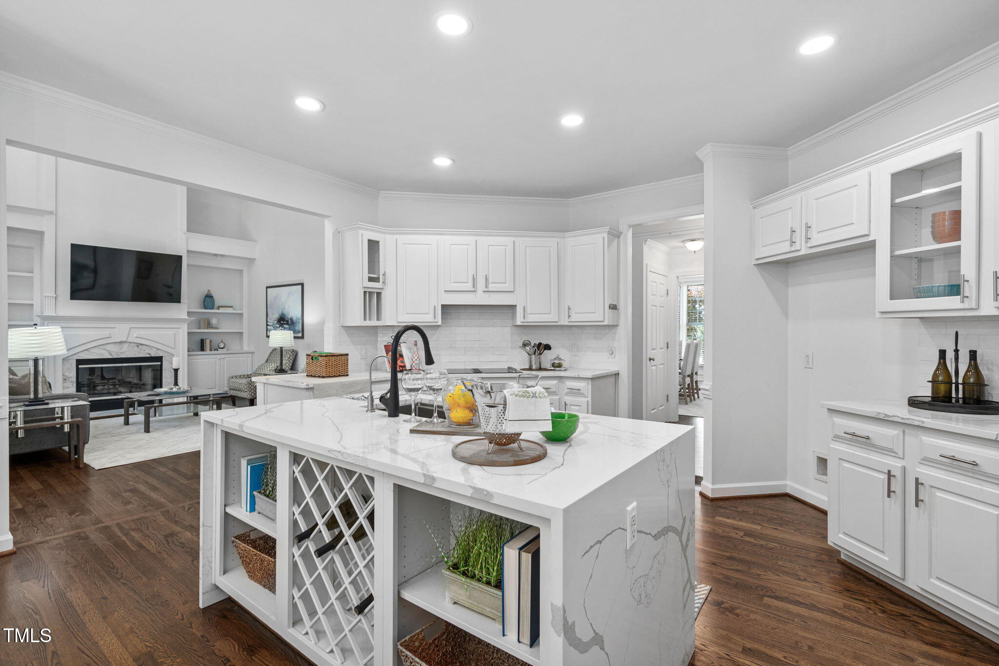 601 Walcott Way Property Photo 13