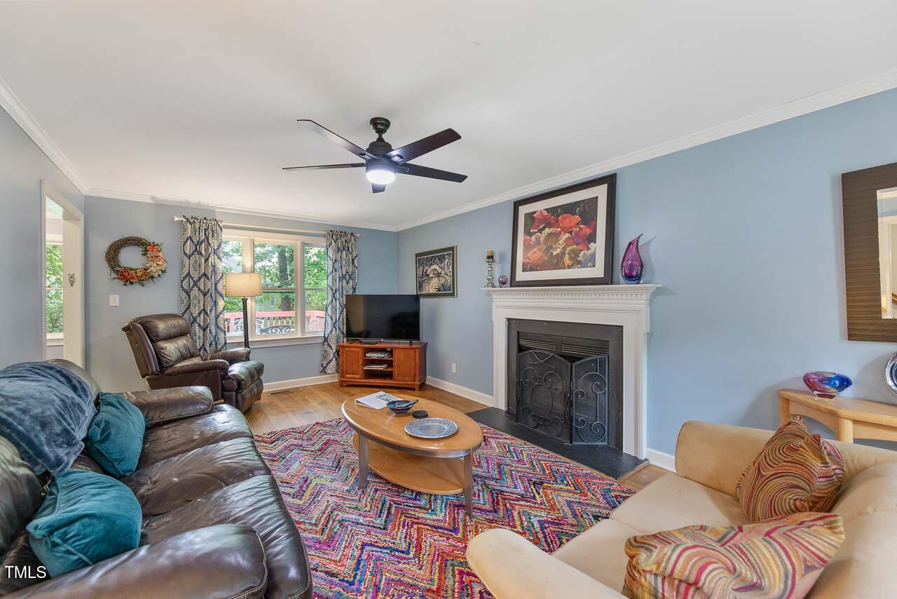 303 Cary Pines Drive Property Photo 4