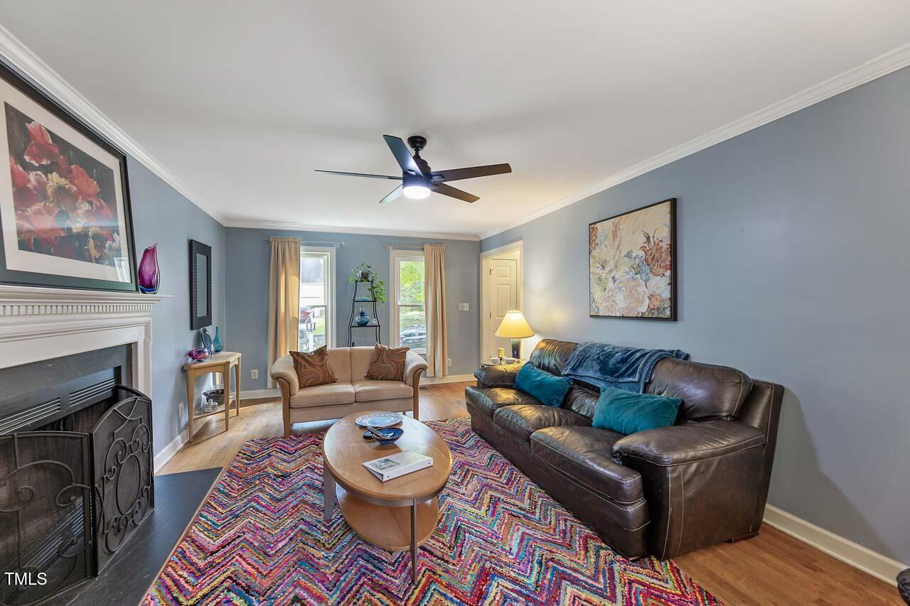 303 Cary Pines Drive Property Photo 5