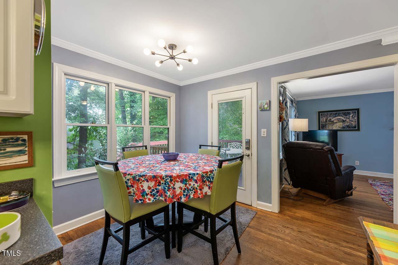 303 Cary Pines Drive Property Photo 7