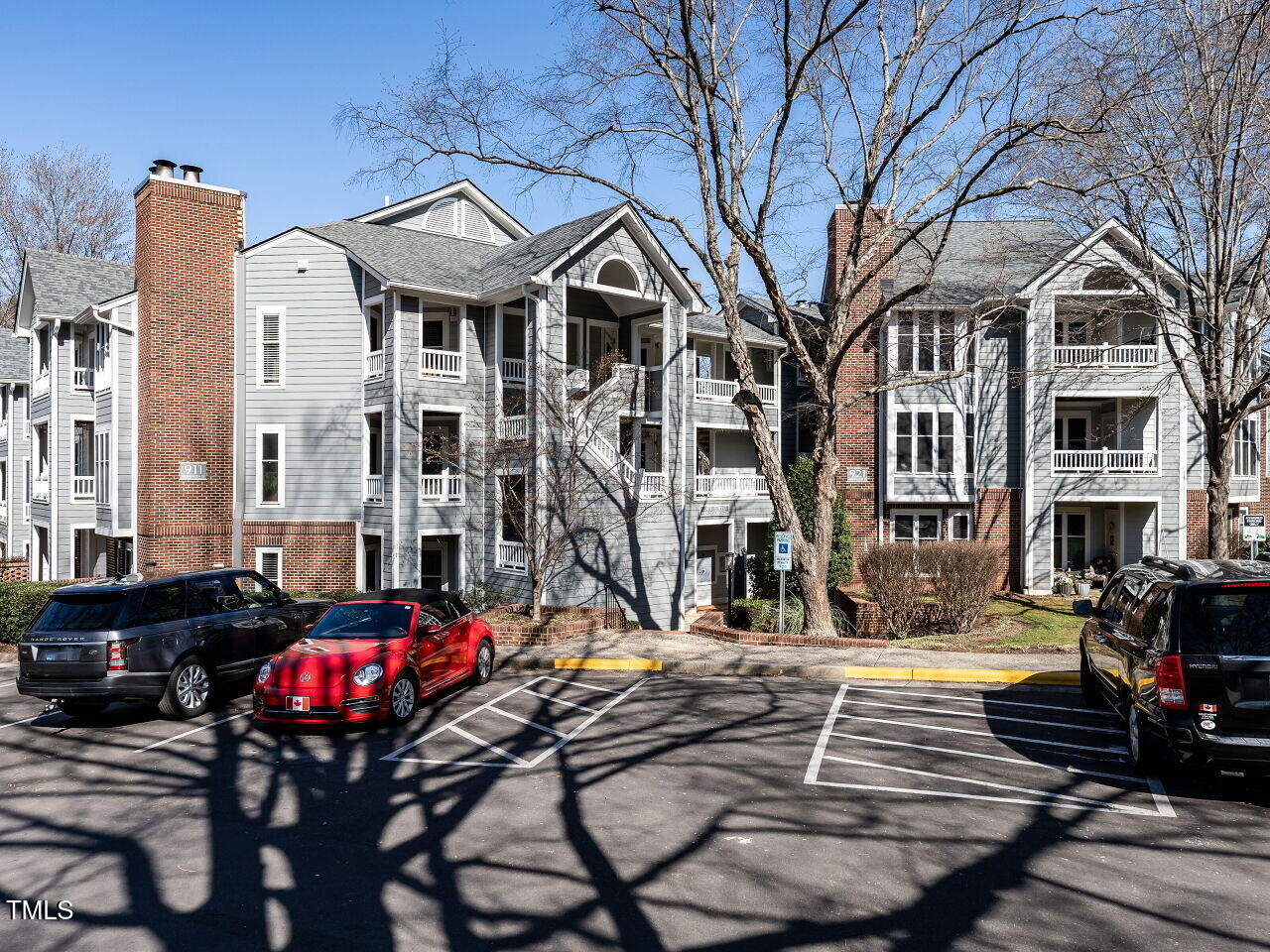 911 Washington Street # 201 Property Photo