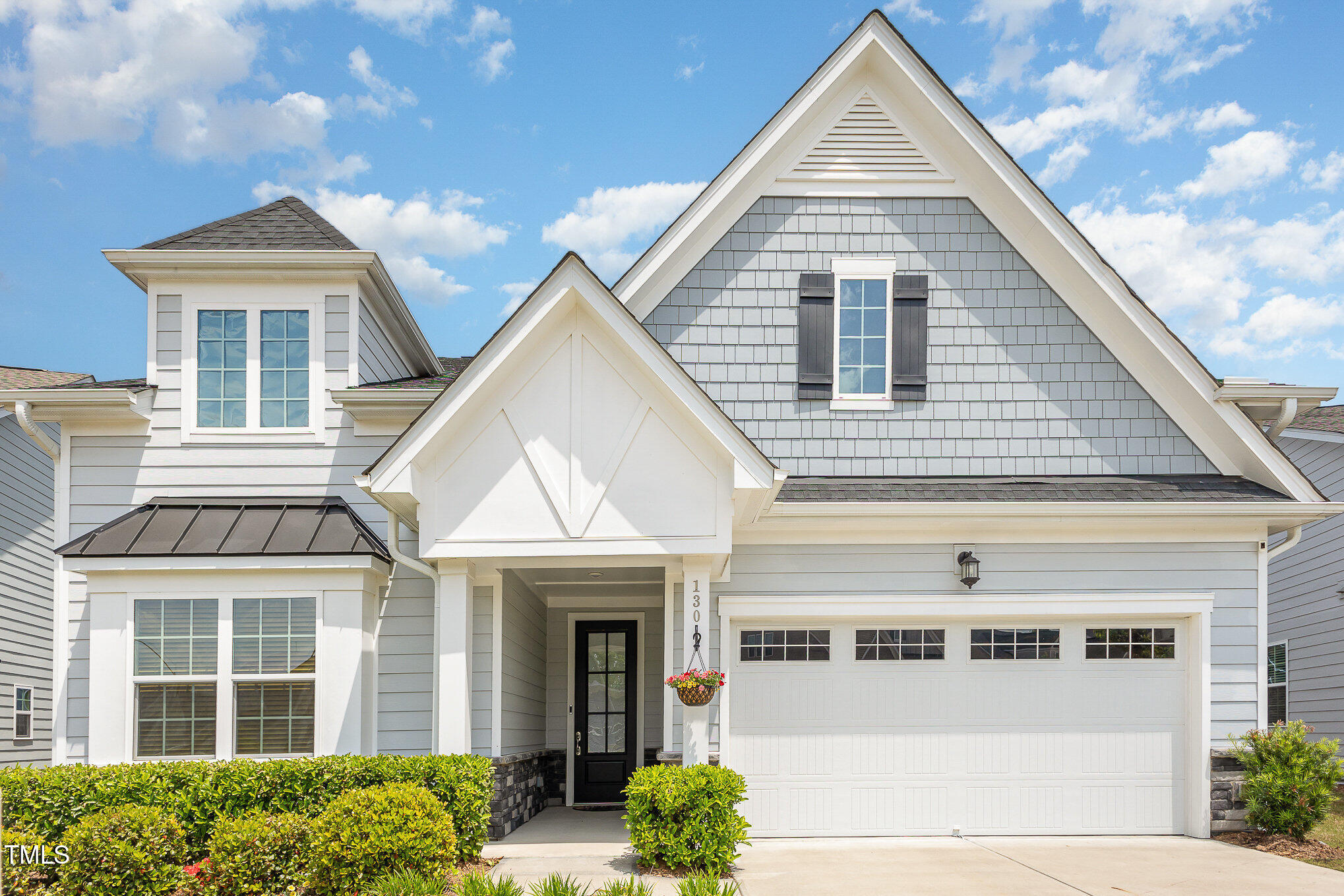 130 Ivory Lane Property Photo