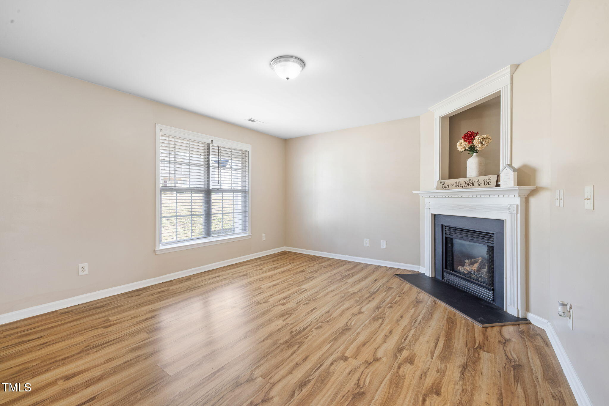1420 Springshire Court Property Photo 6