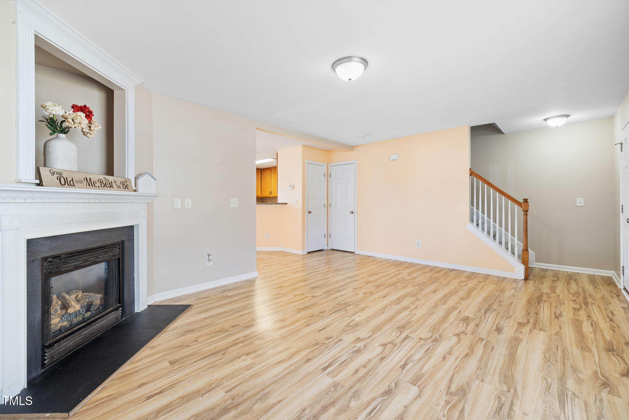 1420 Springshire Court Property Photo 7