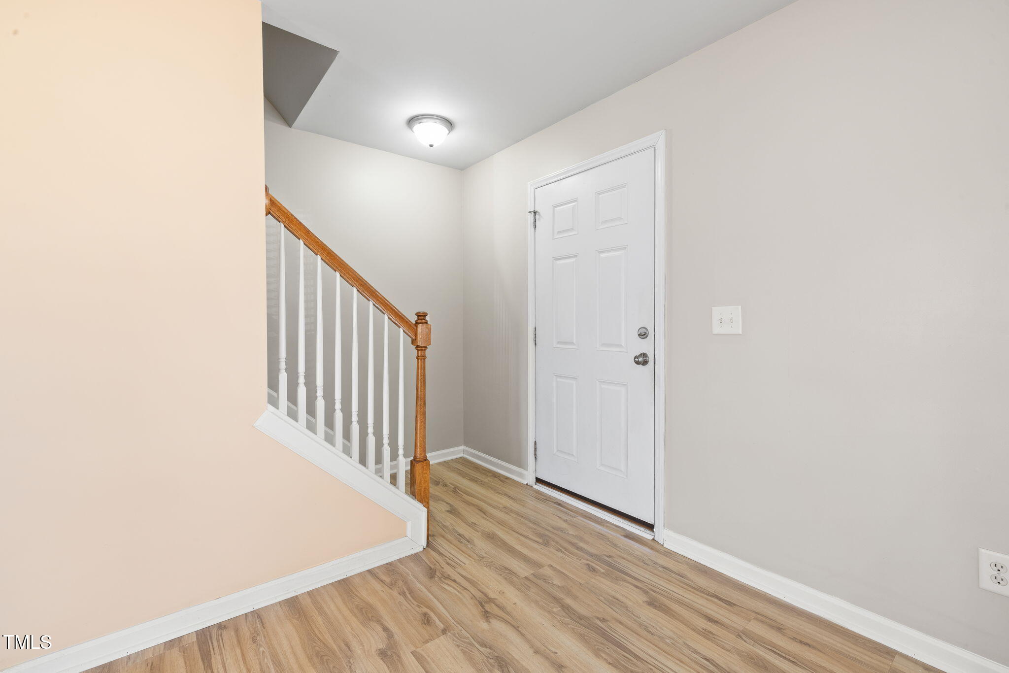 1420 Springshire Court Property Photo 11