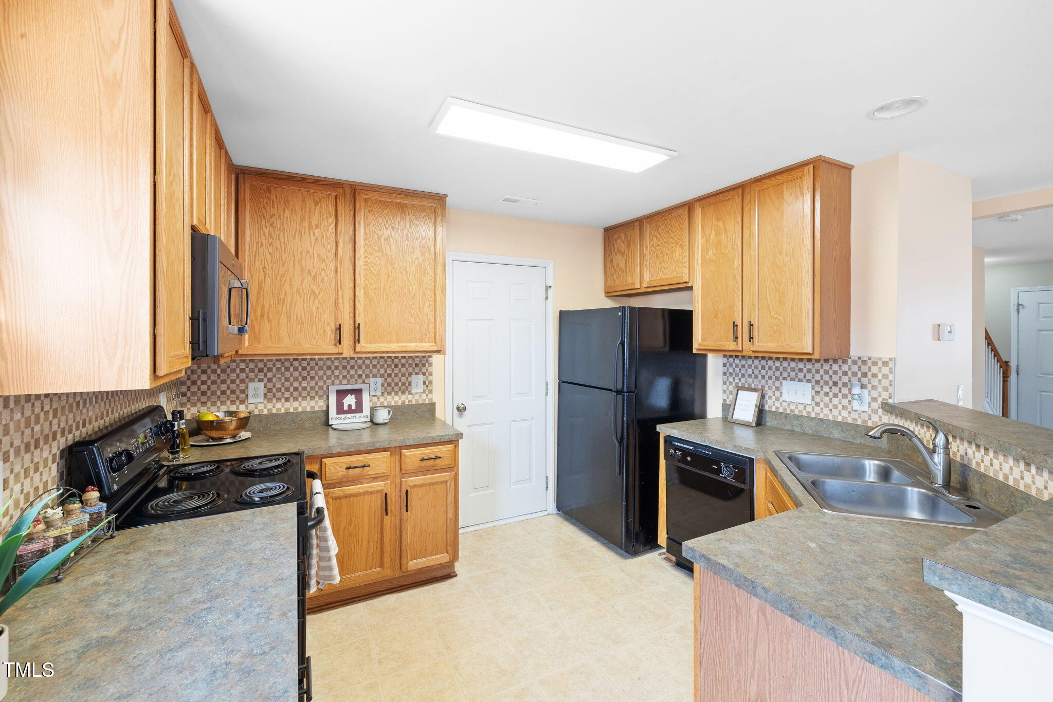 1420 Springshire Court Property Photo 23