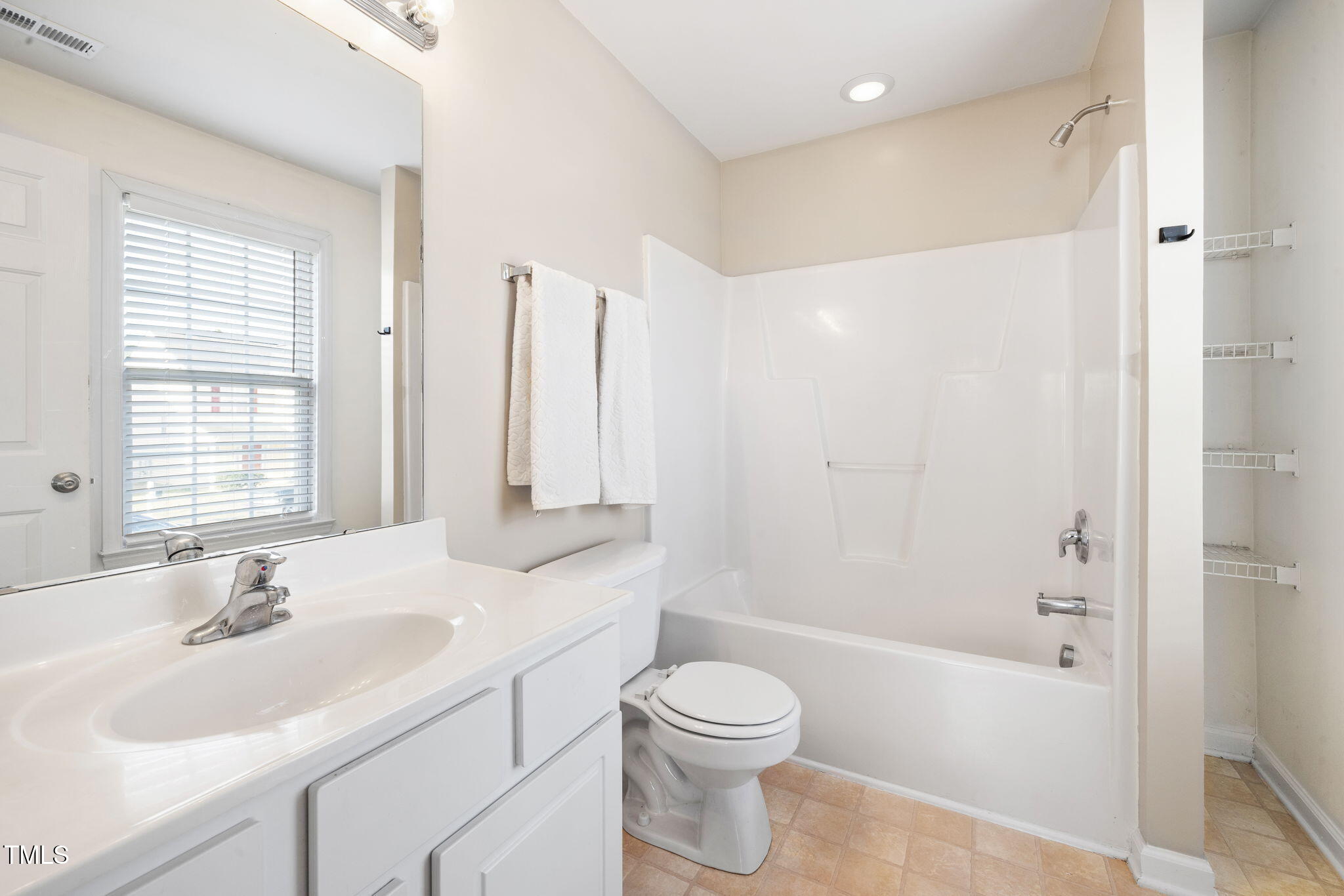 1420 Springshire Court Property Photo 29