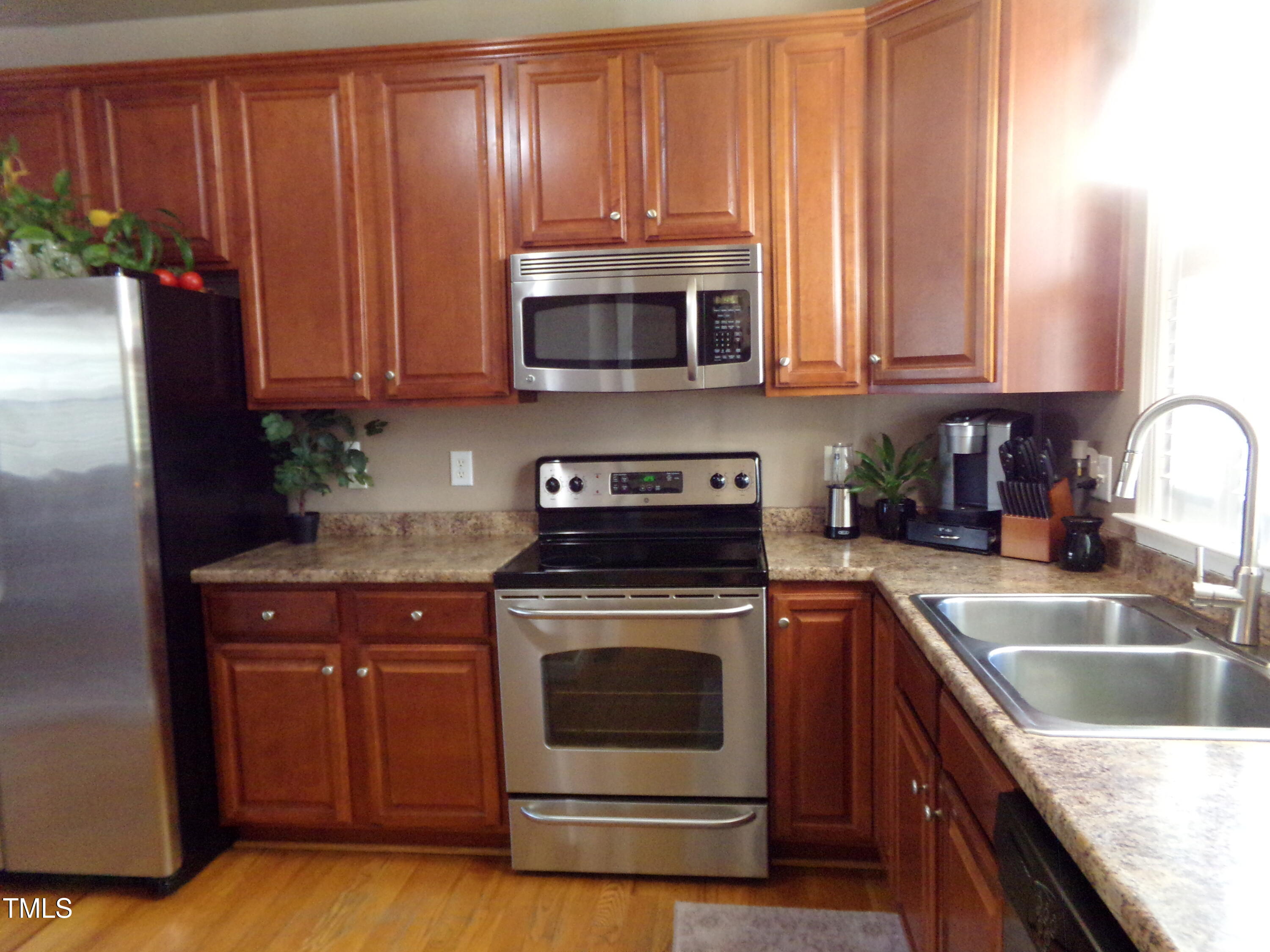 1226 Woodland Church Road Property Photo 7