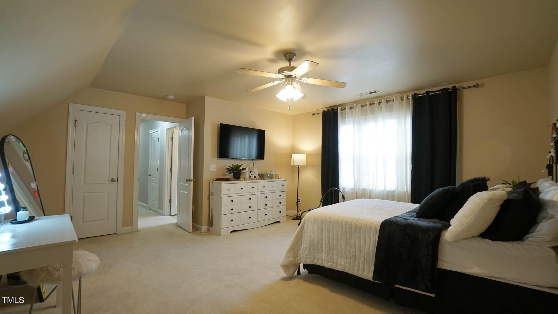 1226 Woodland Church Road Property Photo 23