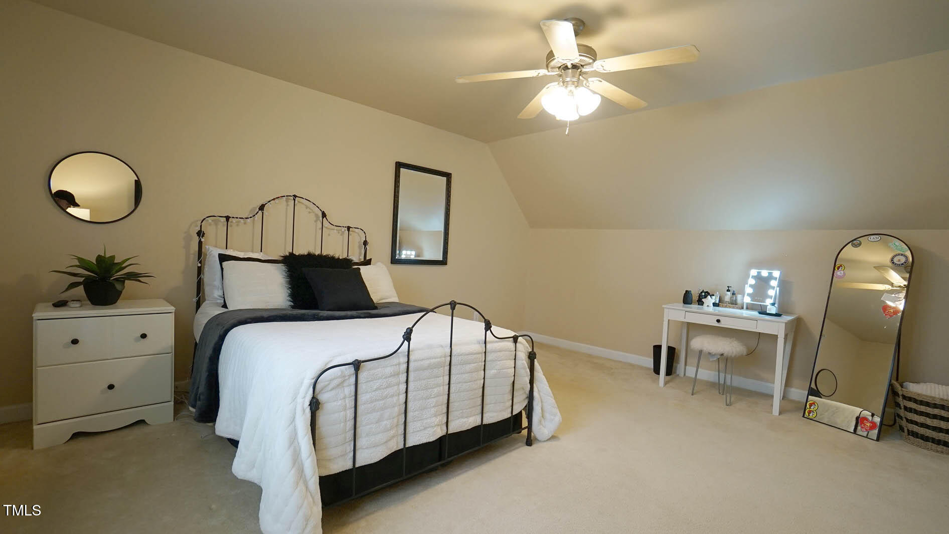 1226 Woodland Church Road Property Photo 24