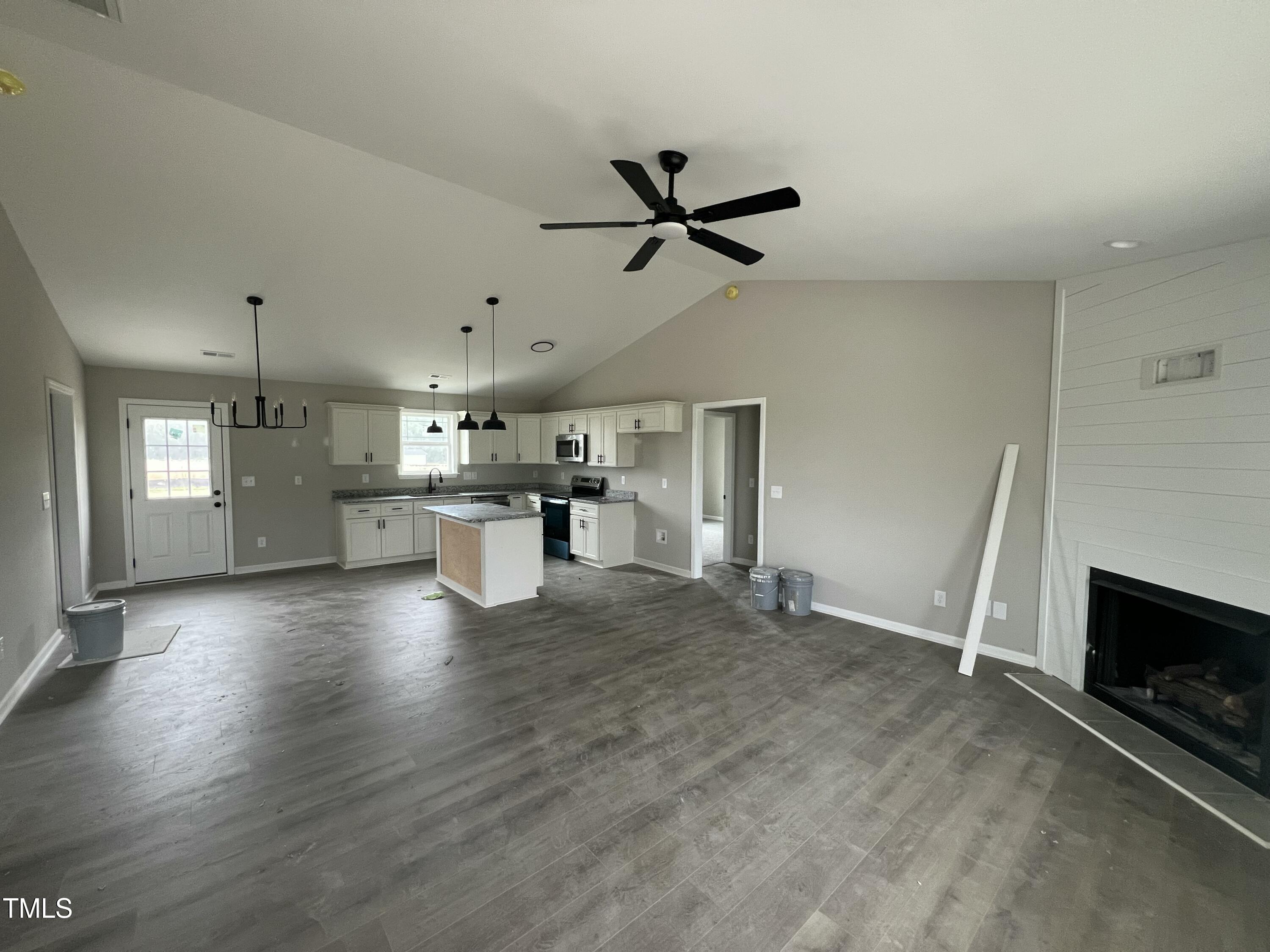 82 Asher Pointe Way Property Photo 5
