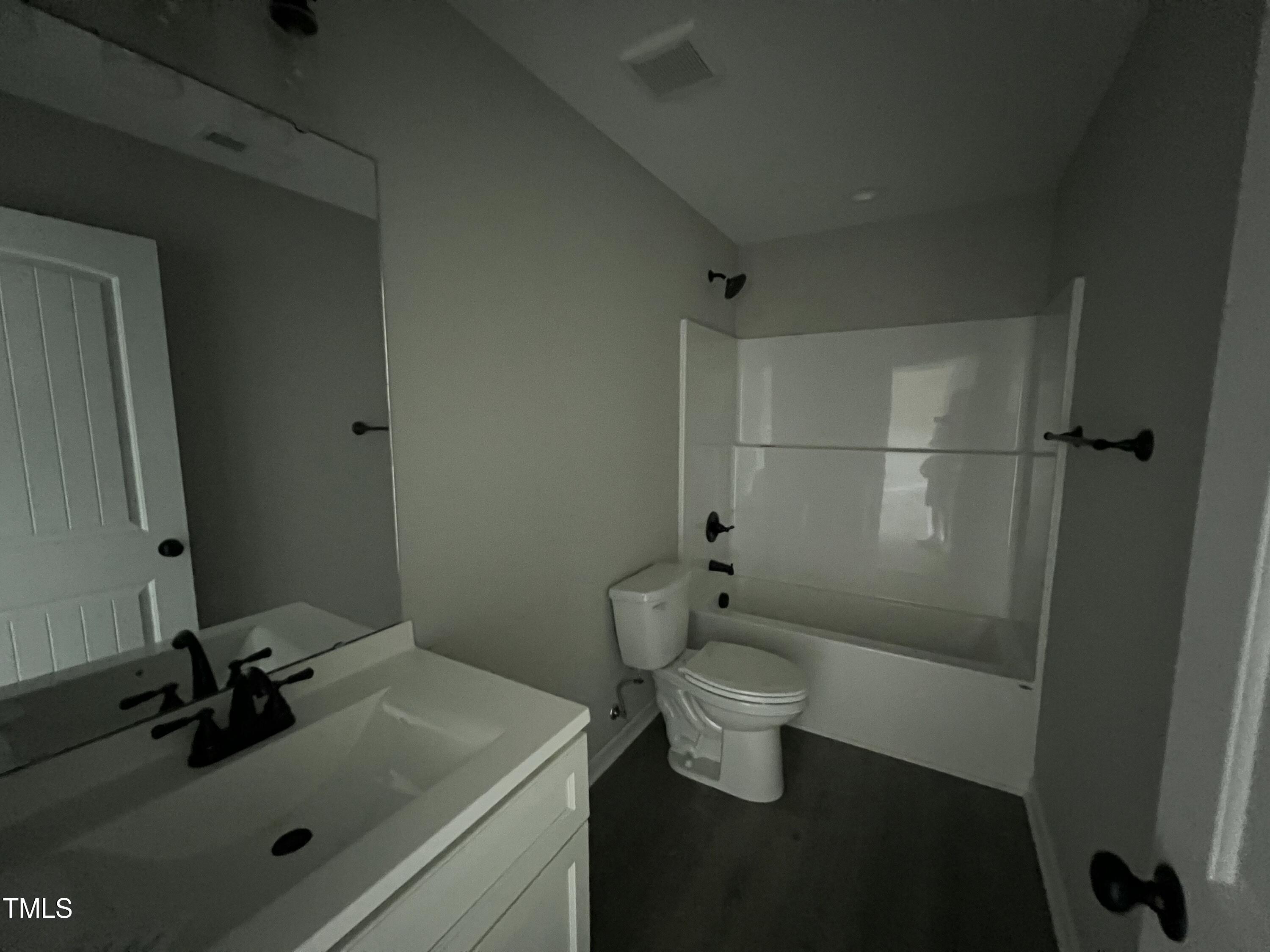 82 Asher Pointe Way Property Photo 17