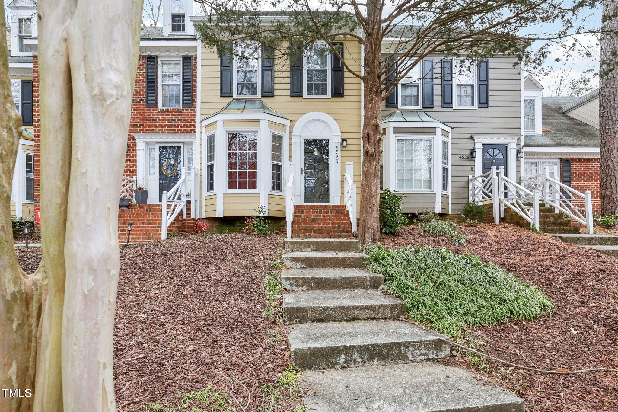 4523 Hamptonshire Drive Property Photo