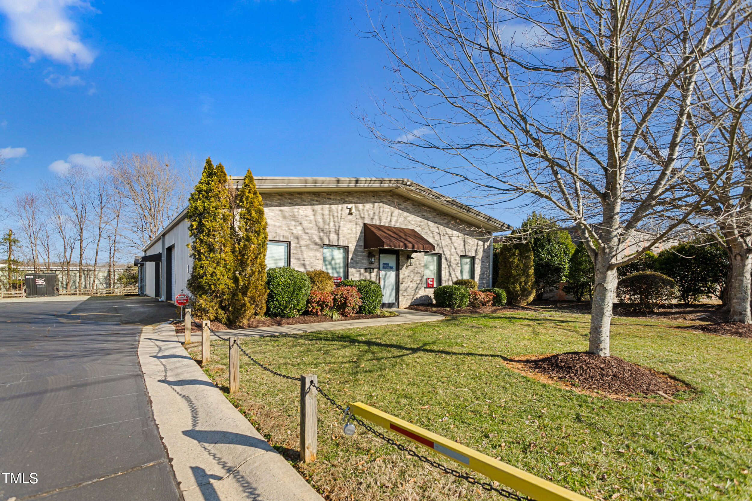 133 Woodlawn Road Property Photo 3