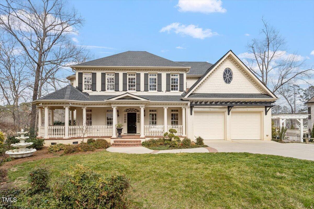 302 Edinburgh Drive Property Photo 1