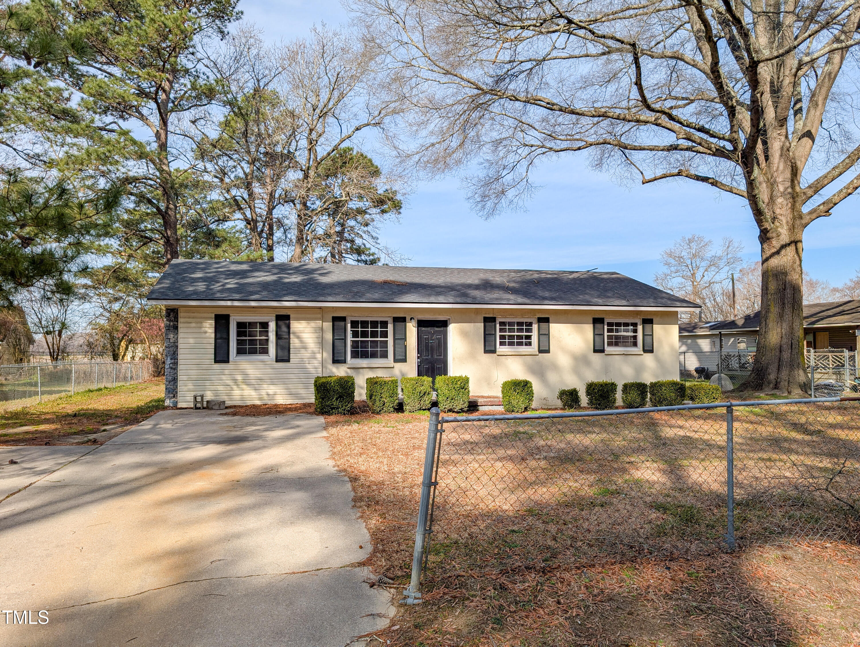 2918 Avalon Road Property Photo