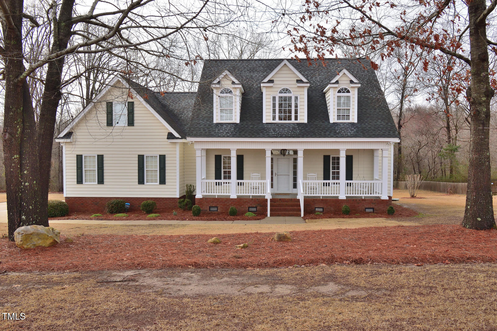 730 Duck Pond Road Property Photo