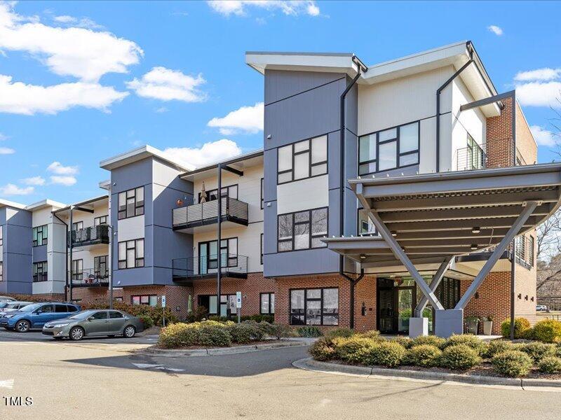 515 Churton Real Estate Listings Main Image