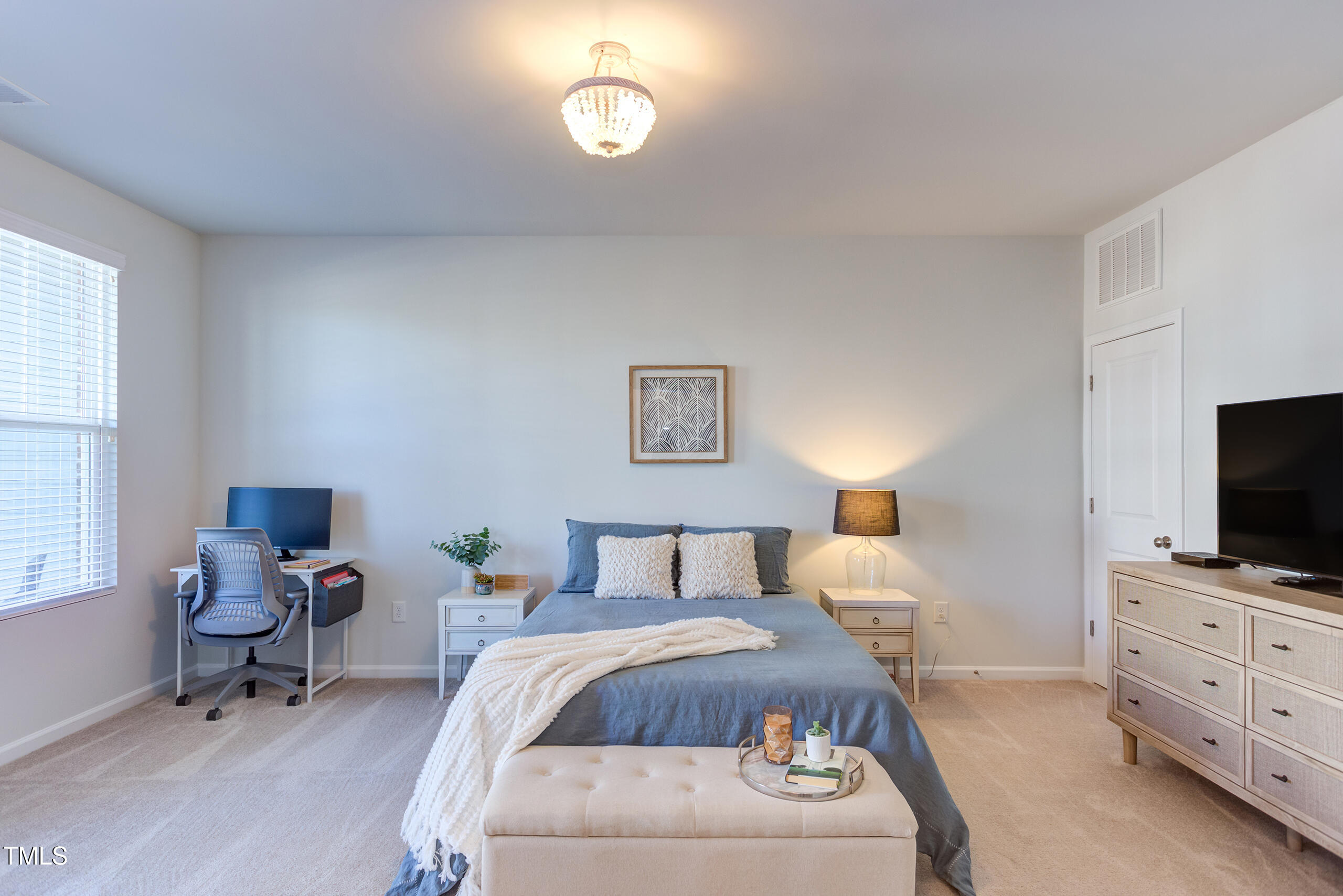 2929 Great Lawn Road Property Photo 7