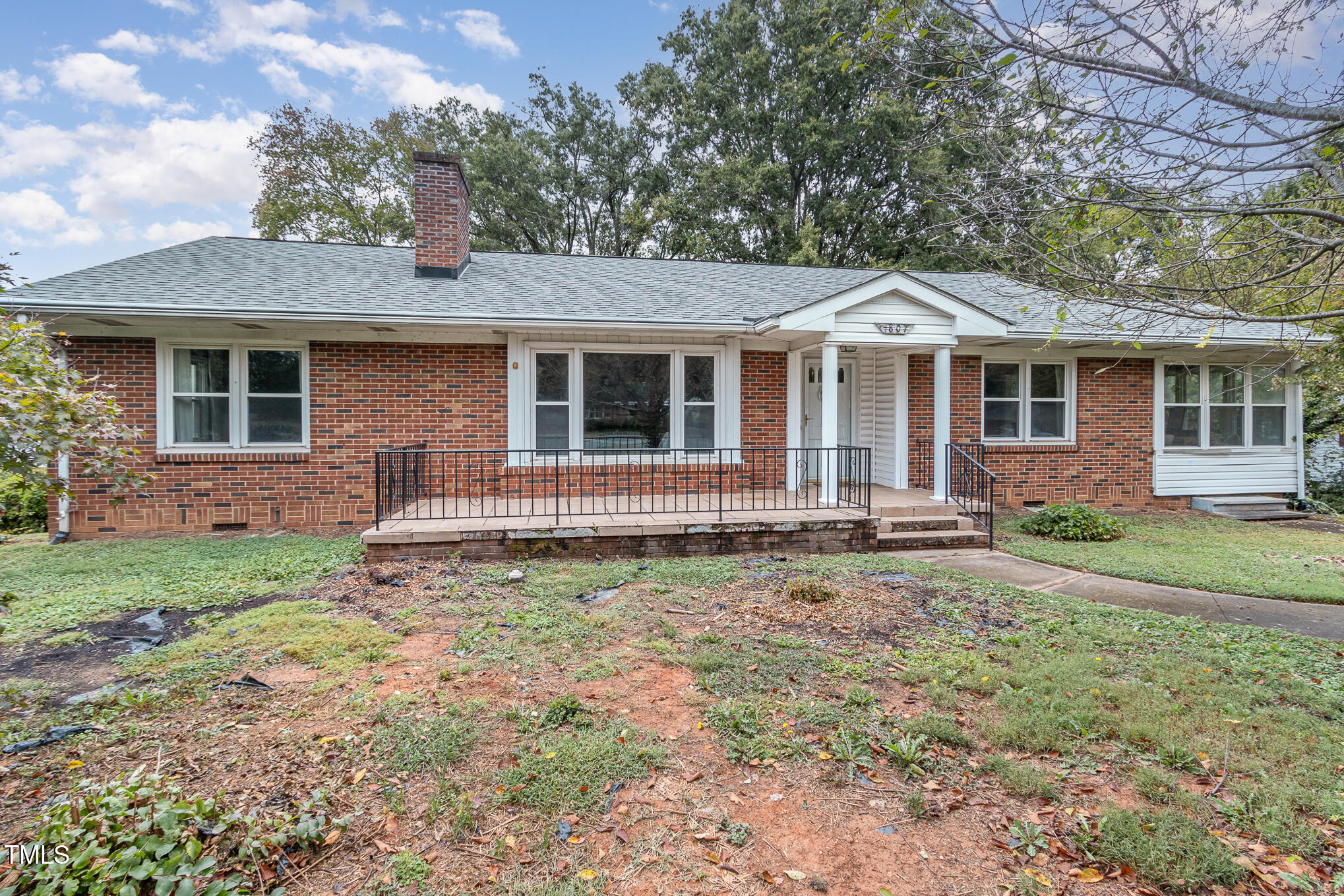 1807 S Mebane Street Property Photo