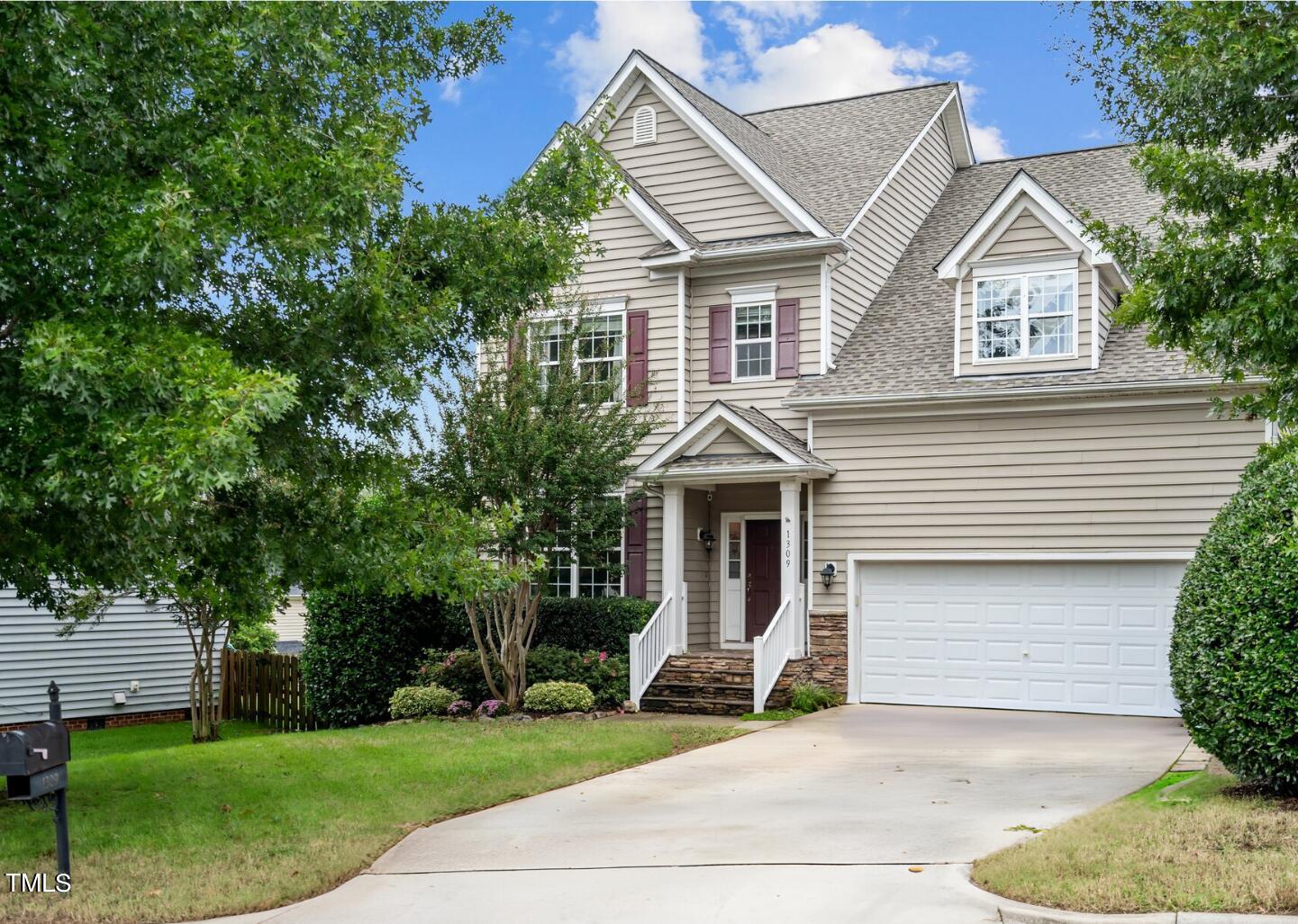 1309 Trailing Rose Court Property Photo