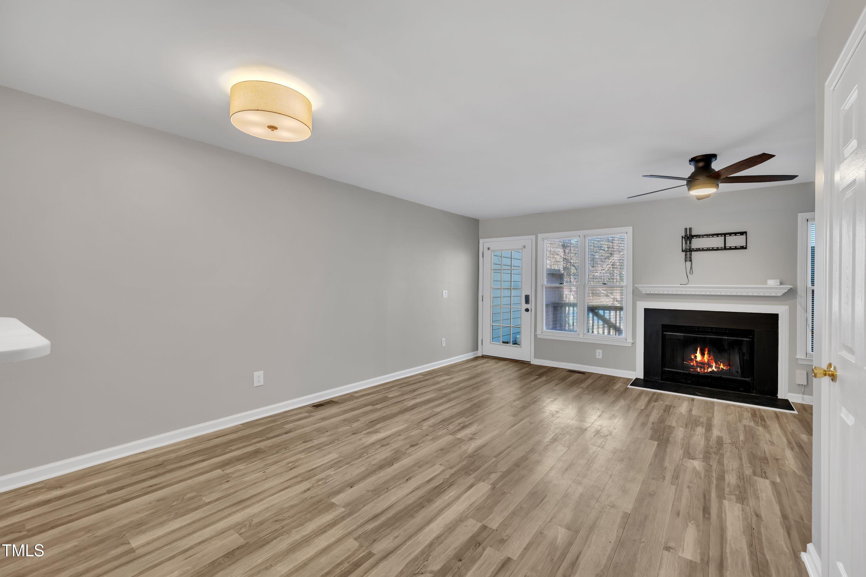 6036 Epping Forest Drive Property Photo 12
