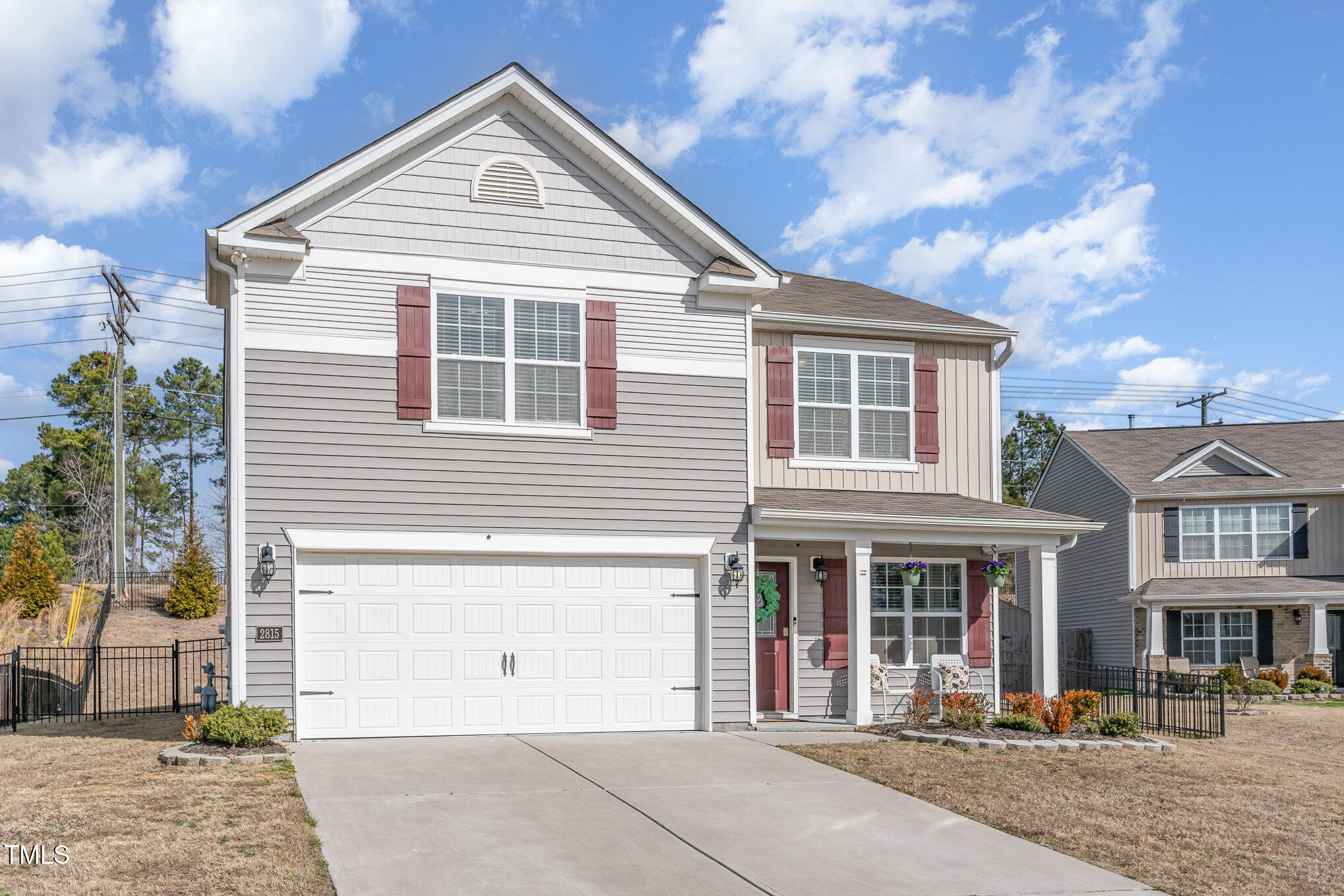 2815 E Brookwood Court Property Photo 4