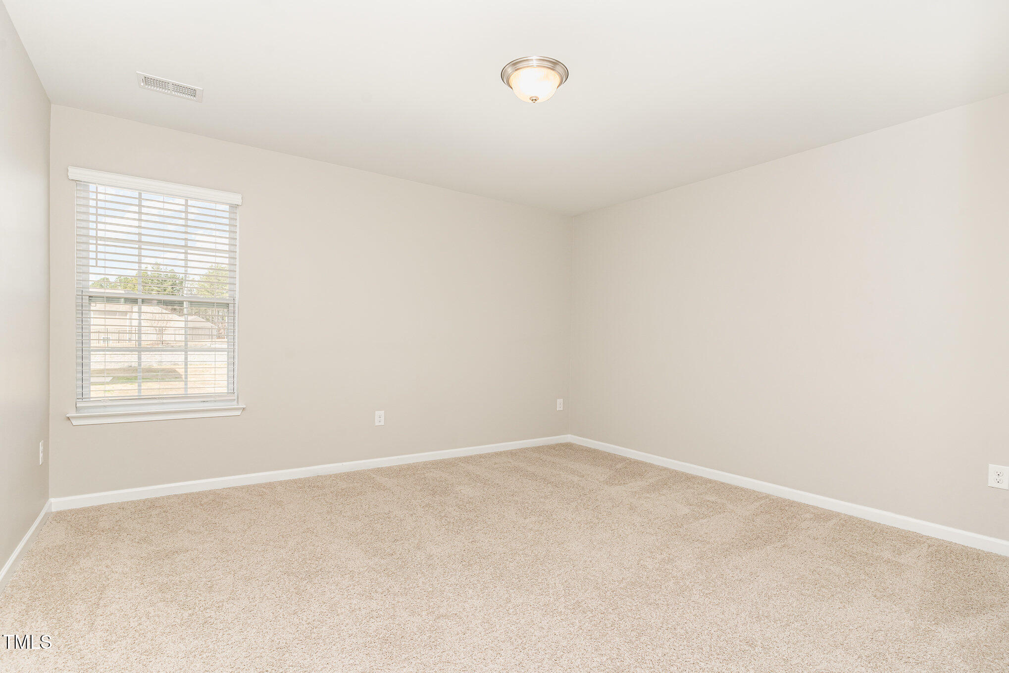 2815 E Brookwood Court Property Photo 15