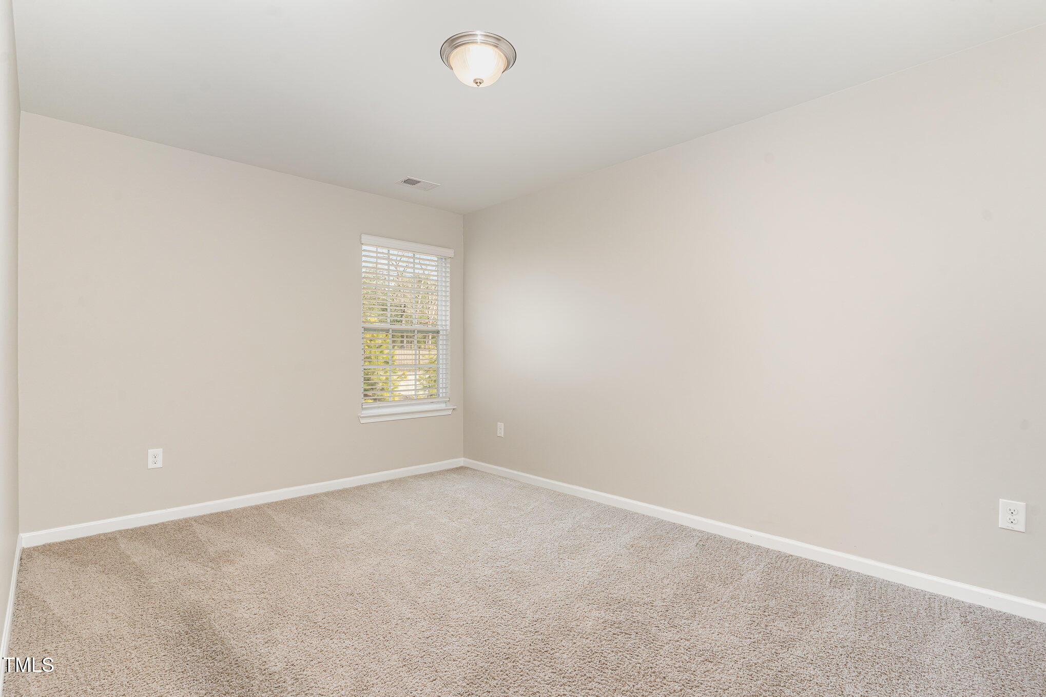 2815 E Brookwood Court Property Photo 16