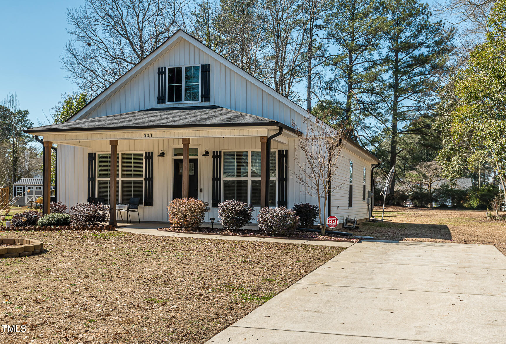 303 Woodard Street Property Photo