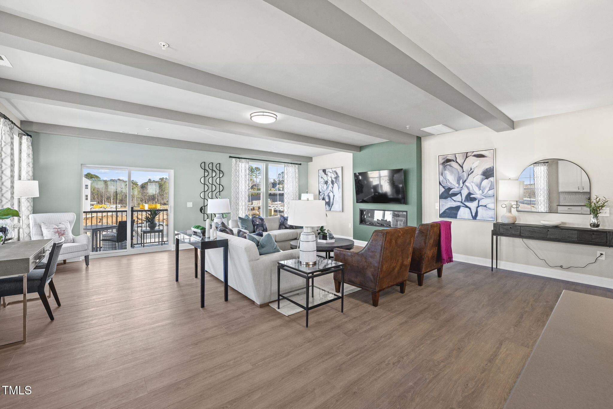 1237 S Blount Street # 201 Property Photo 3