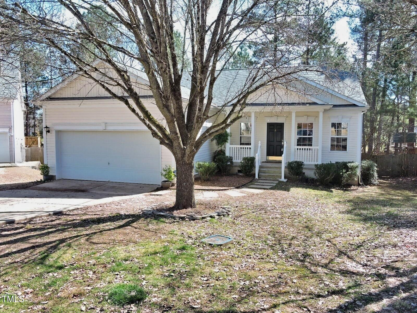 8 Weeping Beech Way Property Photo