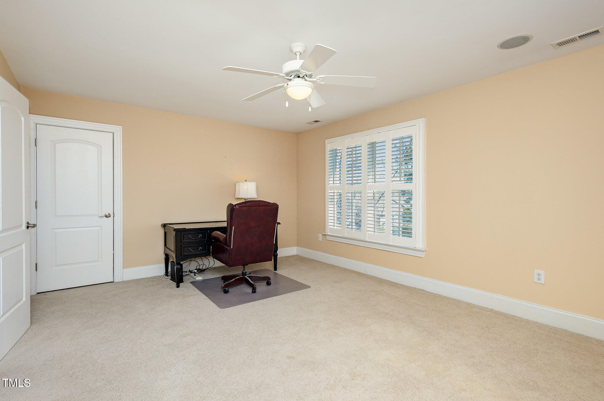 7800 Twin Pines Way Property Photo 31