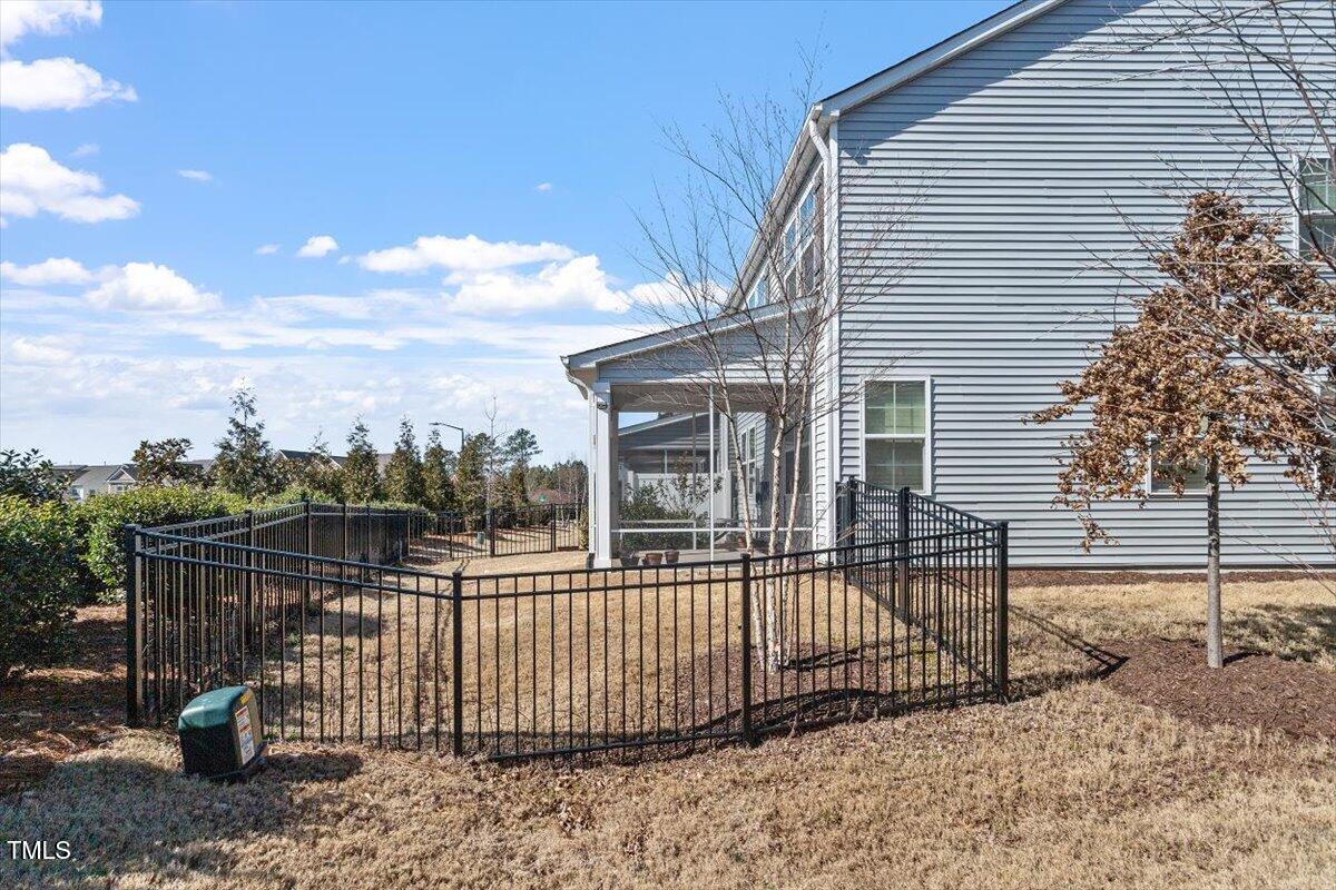 110 Cambria Lane Property Photo 3