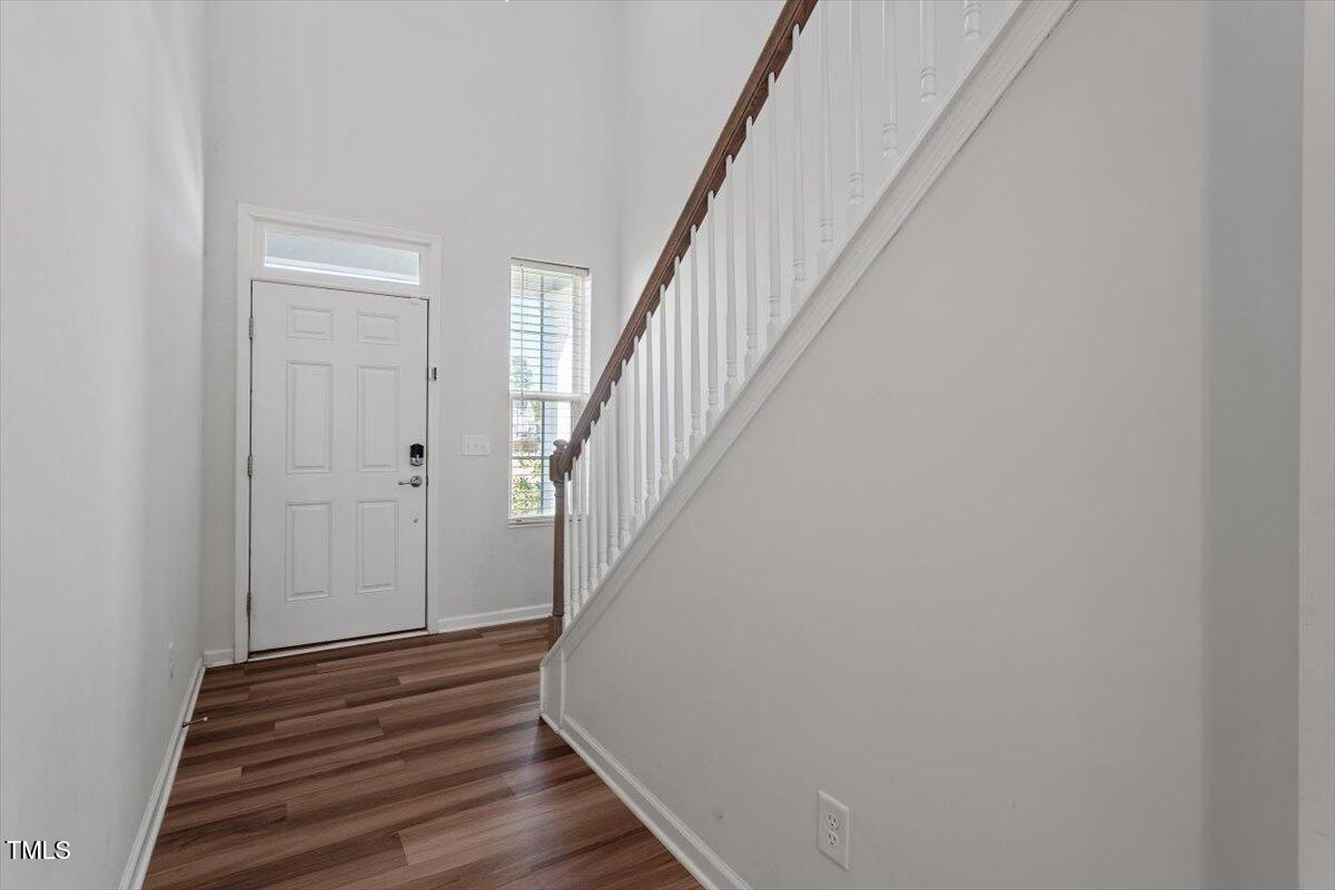 110 Cambria Lane Property Photo 7