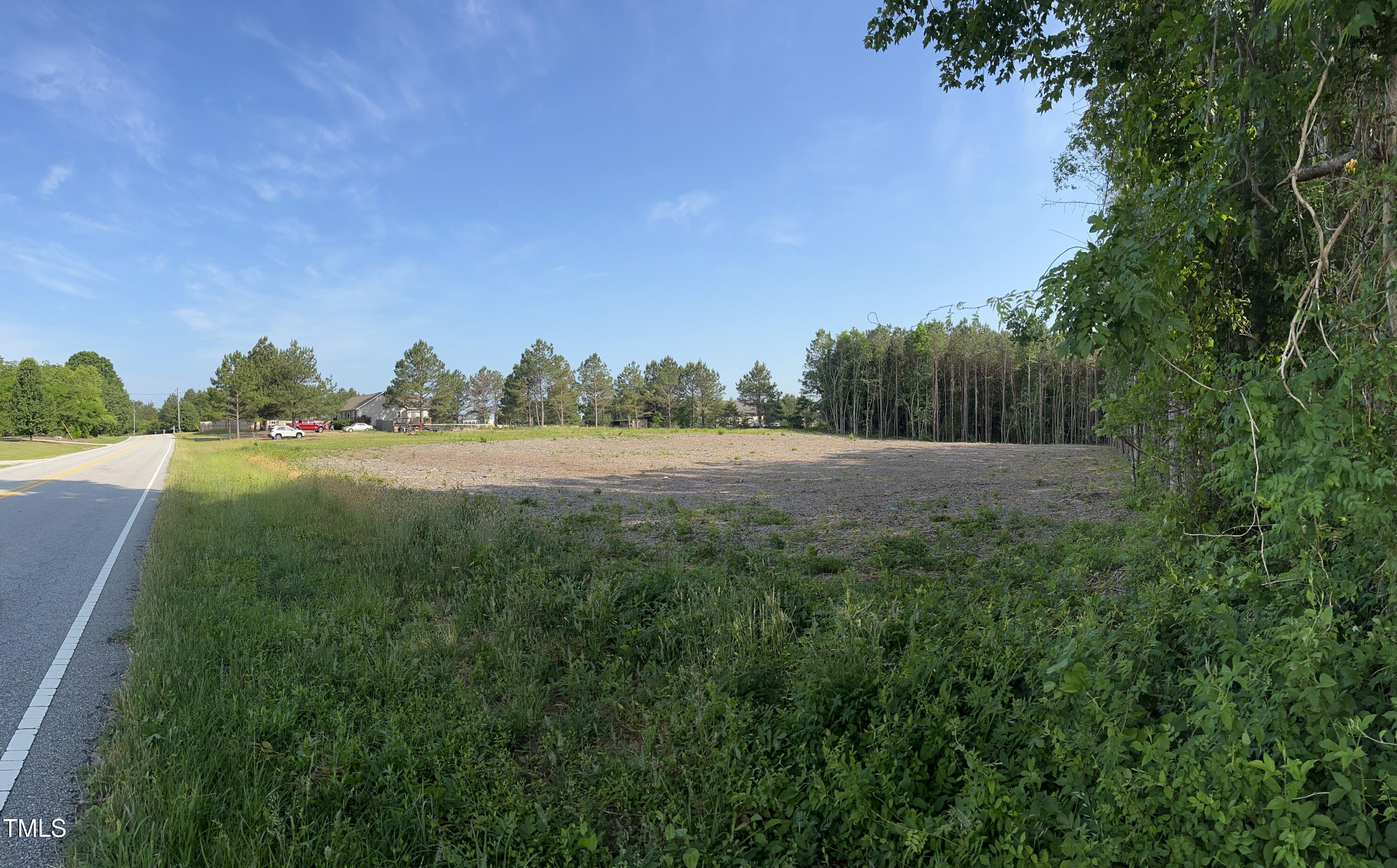 319and307 Wilson Fuller Road Property Photo 2