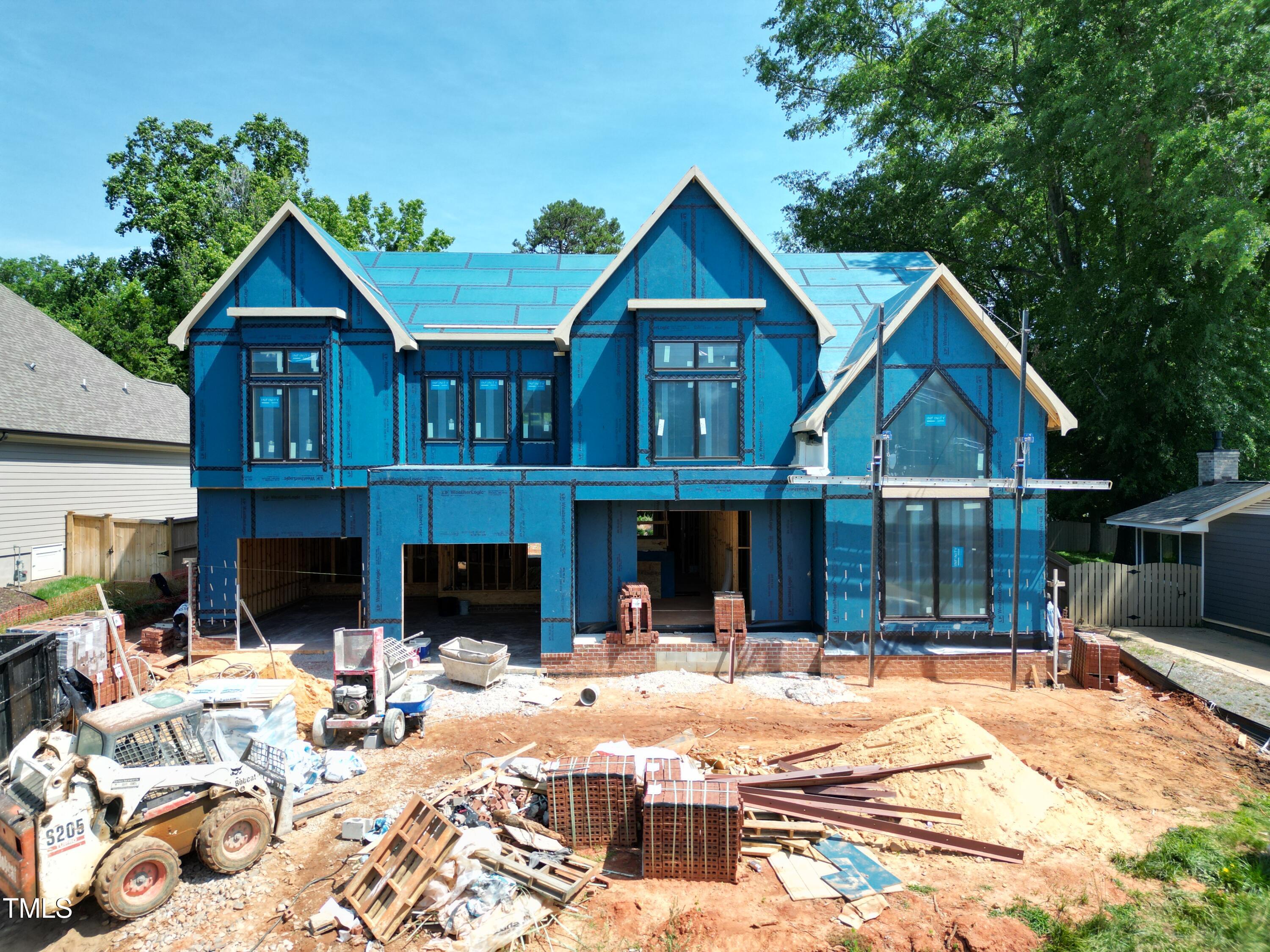 405 Latimer Road Property Photo 1