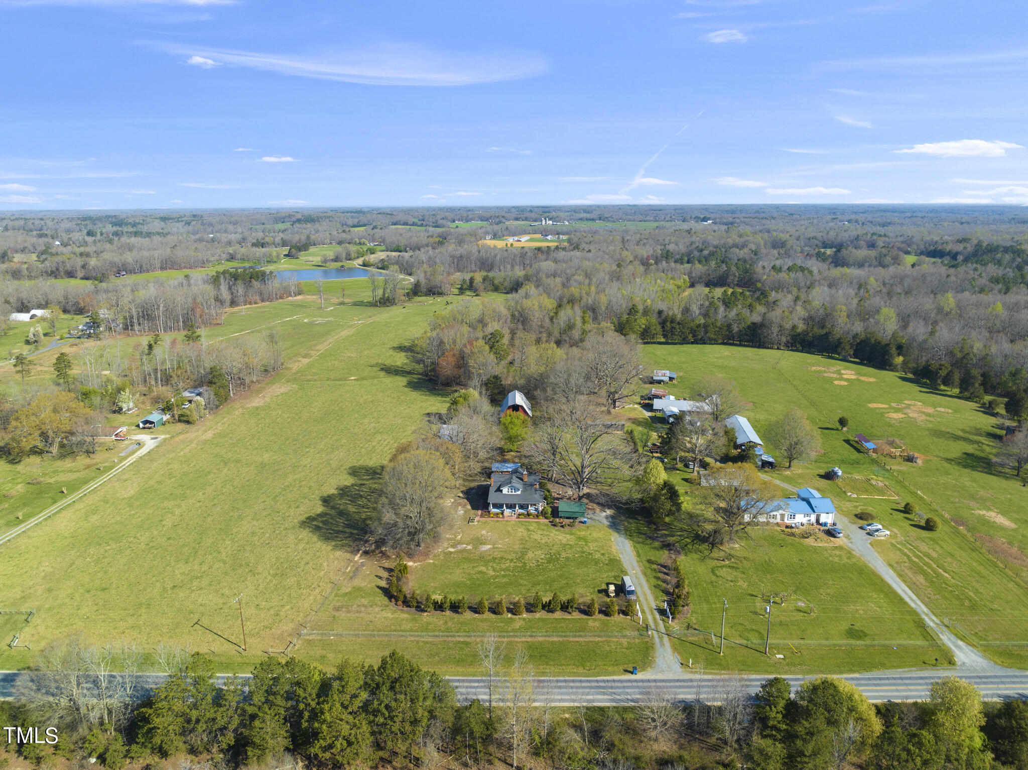 7055 Old 421 Road Property Photo