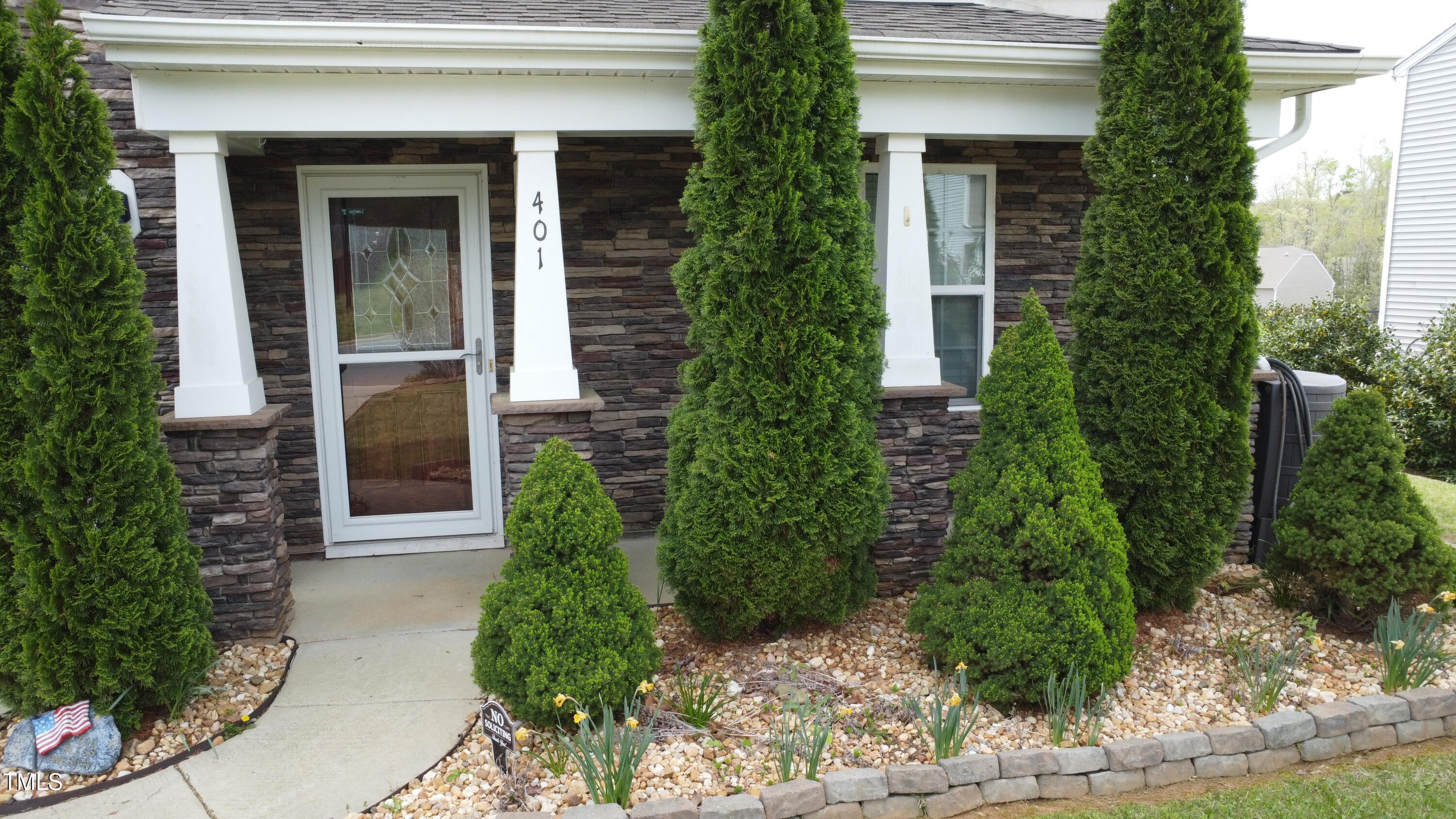 401 Lawton Drive Property Photo