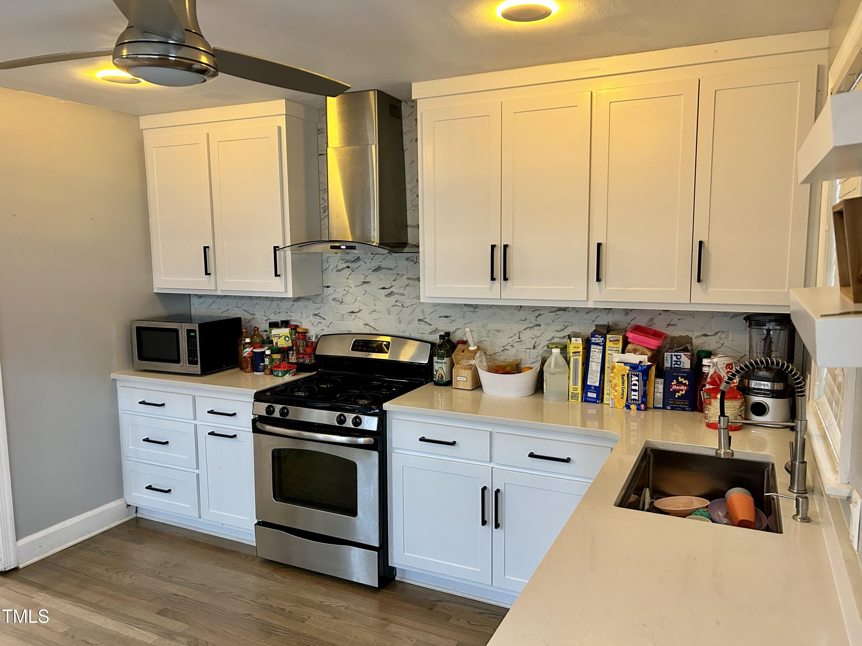1404 Woodside Drive W Property Photo