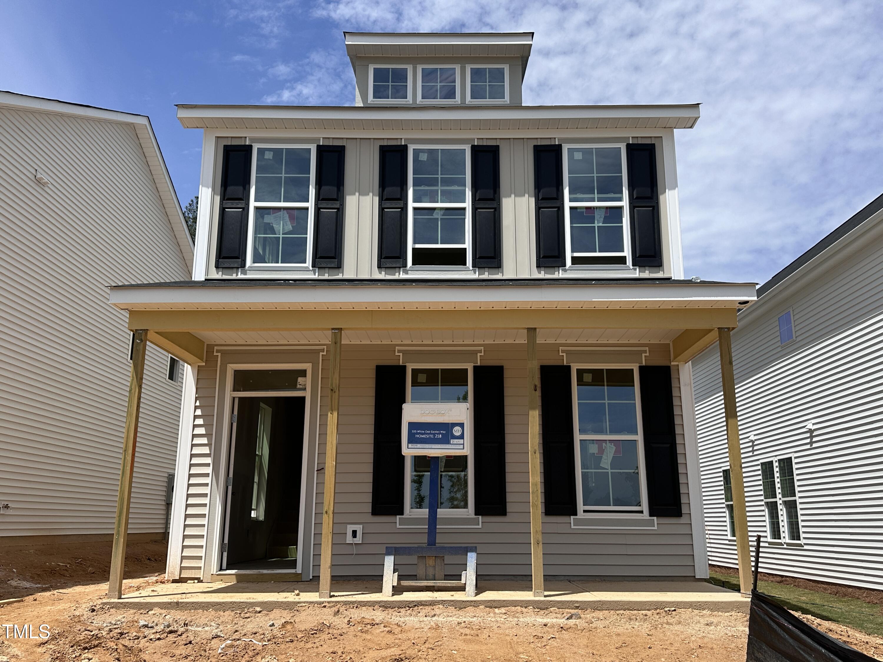 320 White Oak Garden Way # 218 Property Photo 1