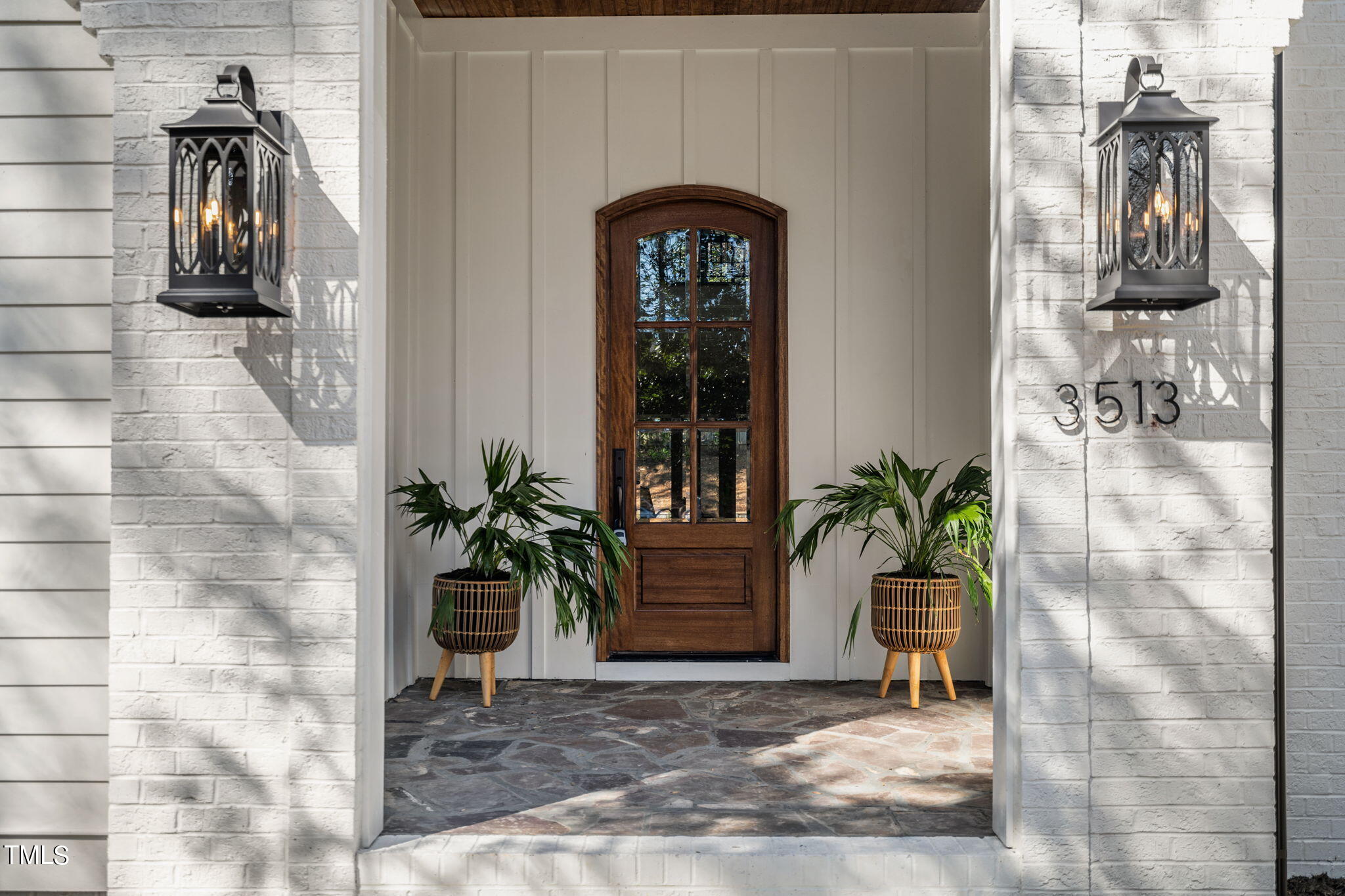 3513 Eden Croft Drive Property Photo 3